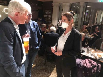 Podium: Politik und Religion