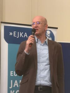 Podium und Buchvorstellung: JETZT REDE ICH! Was spaltet unsere Gesellschaft?
