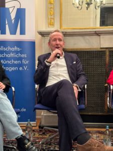 Podium und Buchvorstellung: JETZT REDE ICH! Was spaltet unsere Gesellschaft?