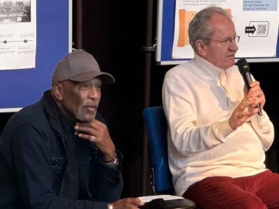 Projekttag zum Thema "Demokratie" mit Christian Ude und Ron Williams