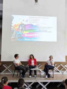Demokratie Wettbewerb in der Mittelschule St. Georg Vilshofen